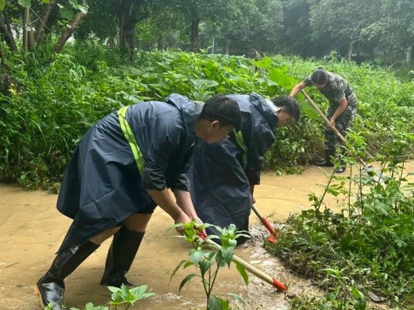 浩鼎中心 以“迅”应“汛”，建行全力做好榕江洪水抗汛救灾工作